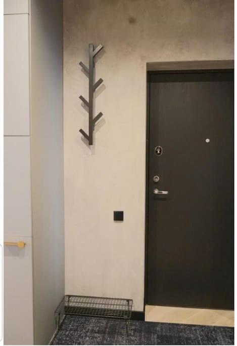 Happy Exclusive Studio, Self Check In, Parking *