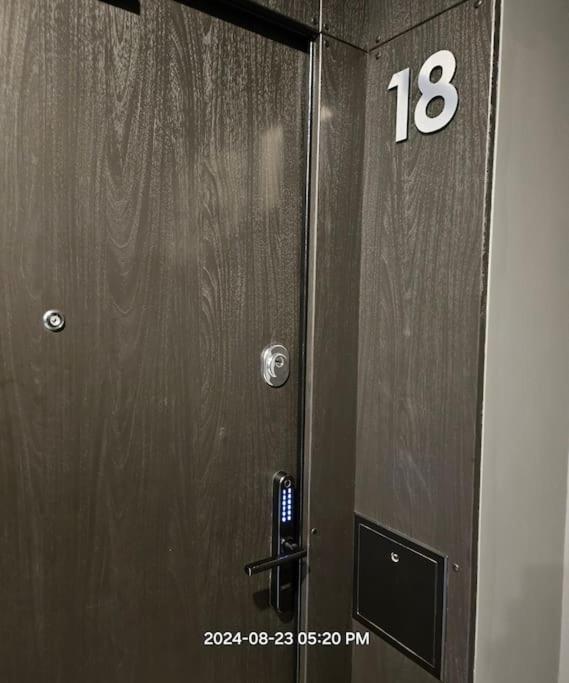 Happy Exclusive Studio, Self Check In, Parking * Vilnius
